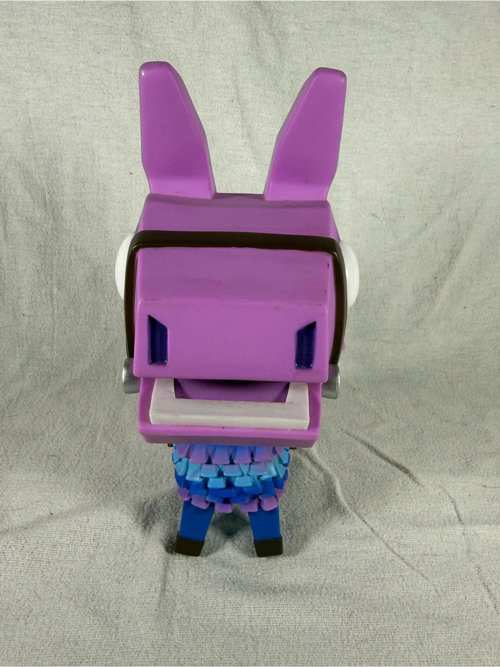 Fornite Video Game Loot Llama Vaulted Vinyl Funko Pop
